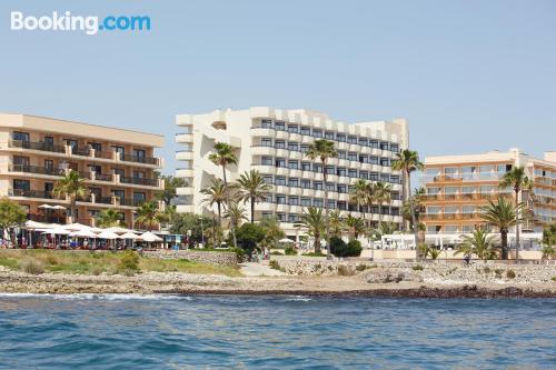 Apartamento com Internet, no centro de Cala Millor