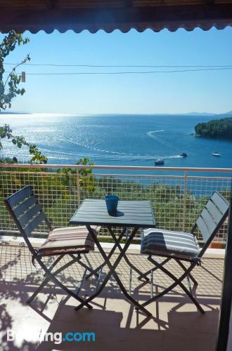 Appartement pour deux personnes. Terrasse et Internet!