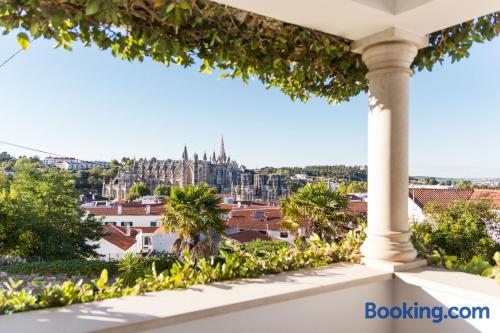 Appartement avec terrasse et Wifi à Batalha, en bonne position