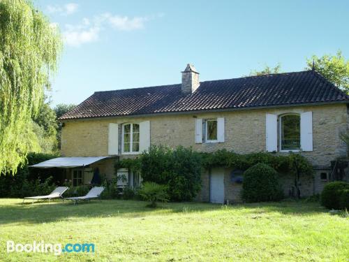 Villefranche-du-Périgord a portata di mano! Con tre camere da letto