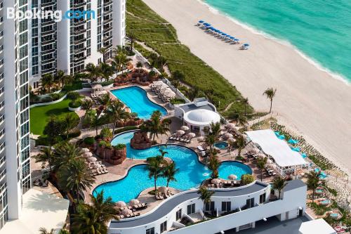 Appartement met terras en Wifi, in een centrale positie von Sunny Isles Beach