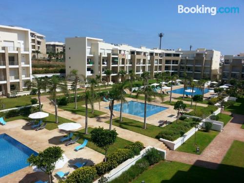 96m2 Ferienwohnung in Sidi Bouqnadel. Balkon!