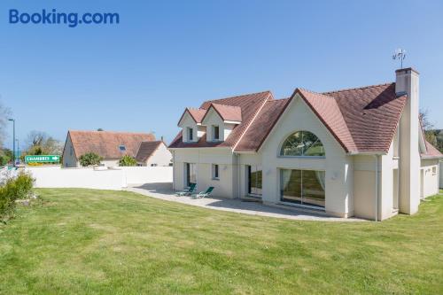 Appartamento con terrazza. Arromanches-les-bains ai vostri piedi!