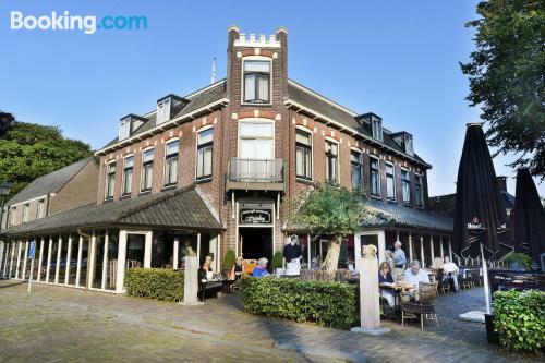 Appartement avec terrasse, dans le centre-ville