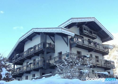 Minime appartement pour 2 personnes. À Brides-les-bains