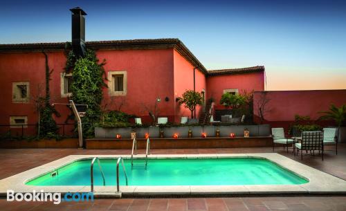 Pool and internet home in Trujillo for two