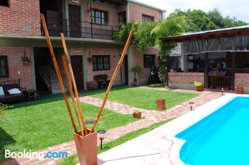 Little apartment. Enjoy your pool in Reyes!