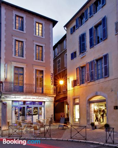 Cahors downtown! With terrace