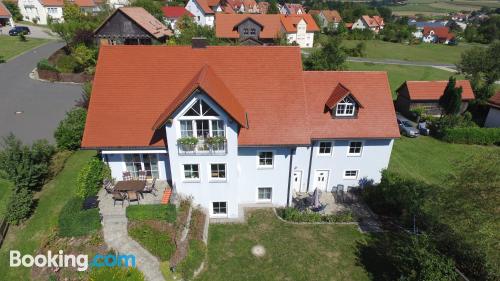 Appartement avec terrasse, dans le centre-ville