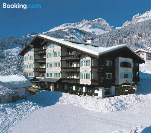 Dans une situation exceptionnelle et terrasse à Vigo Di Fassa, parfait pour couples