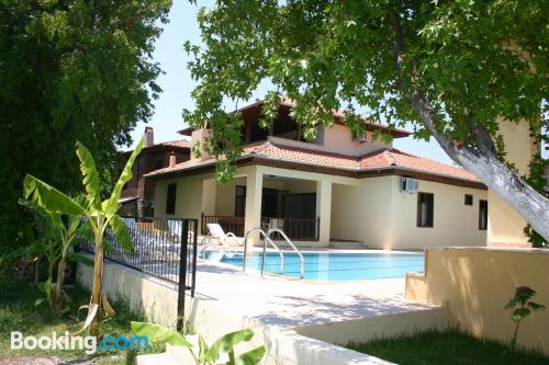 Appartement avec terrasse. Koycegiz à vos pieds