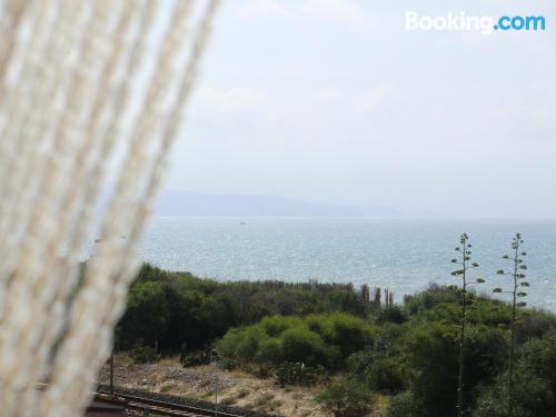Ferienwohnung mit Balkon. In Alcamo Marina