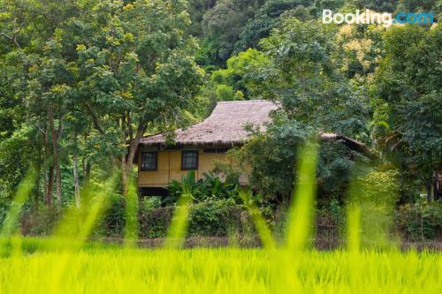 Wohnung in Mae Rim. Pool und Balkon