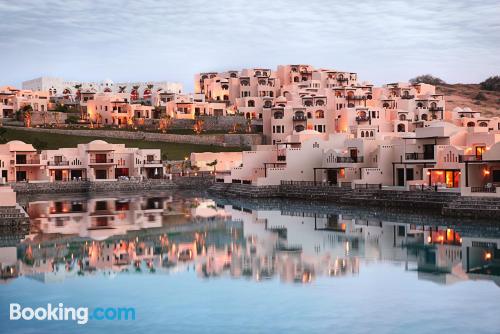 Appartamento con terrazza. Piscina!