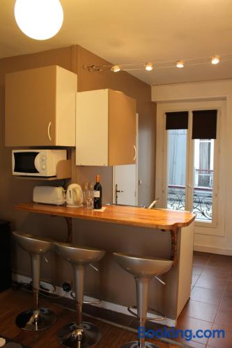 Apartamento com calefação e Internet em Paris