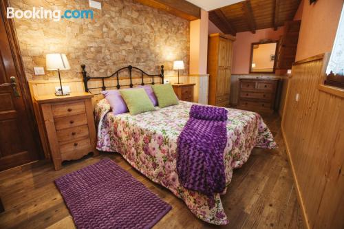 Midtown in Soto de Cangas. Convenient for two people