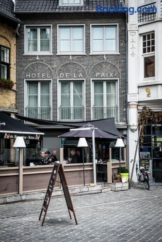 Poperinge, près de toutes les attractions. Terrasse et Wifi!