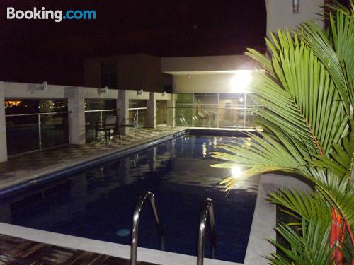 Espacioso apartamento con piscina en Guayaquil