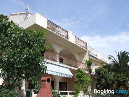 2 bedrooms apartment with terrace and internet.