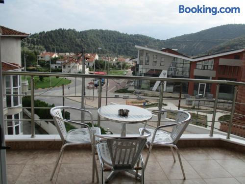 1 bedroom apartment in Kastoria. Be cool, there\s air!