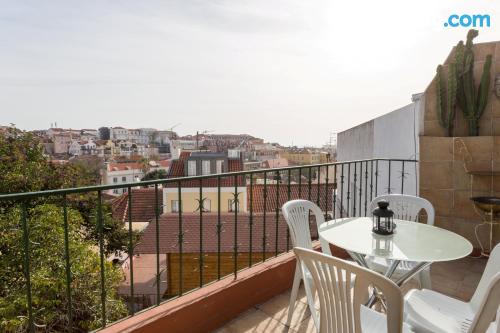 Acogedor apartamento en Lisboa con internet y terraza