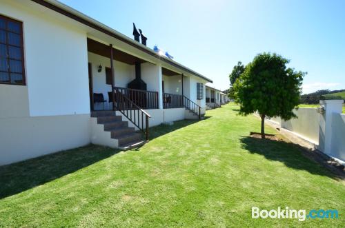 Stay cool: air-con apartment in Durbanville. 60m2!