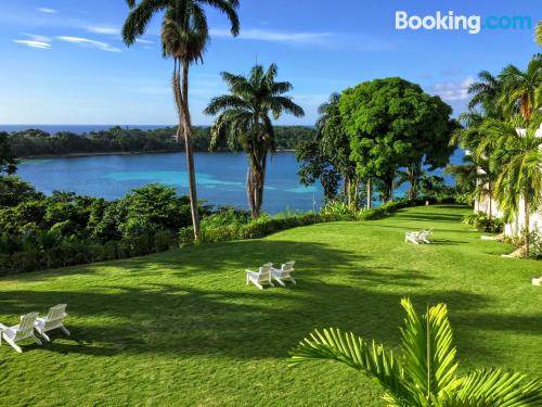 One bedroom apartment in Port Antonio. For two