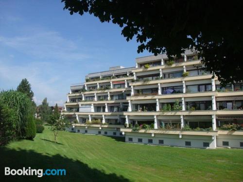 Apartamento con piscina. ¡Bonito!