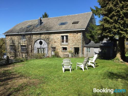 Appartement à Manhay. Terrasse et Wifi!