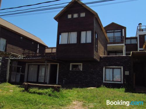 Geräumige Wohnung in Punta Del Diablo. Internet und Terrasse