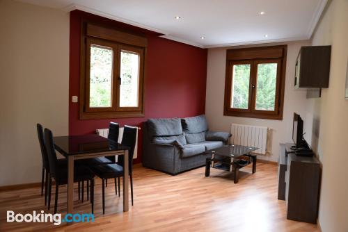 Apartamento em Cangas del Narcea. Terraço!