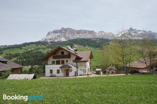 Appartement ideaal voor gezinnen. Terras en internet