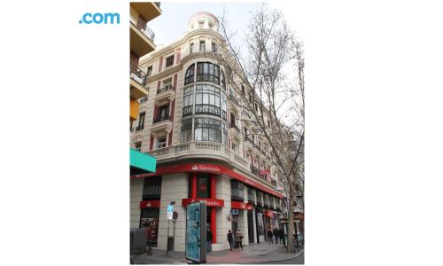 Apartamento con terraza en Madrid