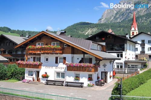 Apartamento con terraza en Selva Di Val Gardena