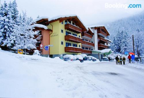 Appartement met Wifi. Madonna Di Campiglio vanuit uw raam!