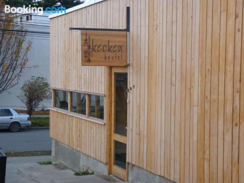 Apartamento con terraza y conexión a internet en Punta Arenas. ¡Ideal!