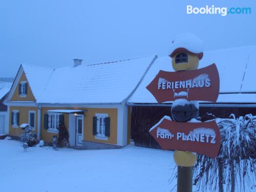 Ferienwohnung mit Terrasse. In Kaindorf