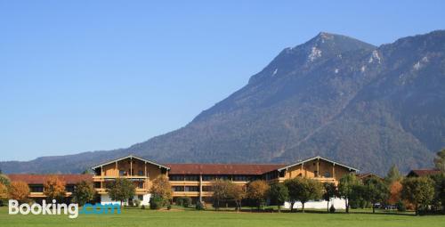 Inzell, dans une excellente position. Avec terrasse!