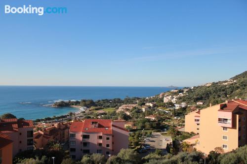 Appartement met airconditioning. Welkom bij Ajaccio!