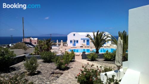 1 bedroom apartment in Oia with terrace and swimming pool