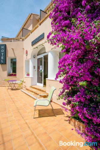 Bandol à vos pieds. Parfait pour deux personnes!