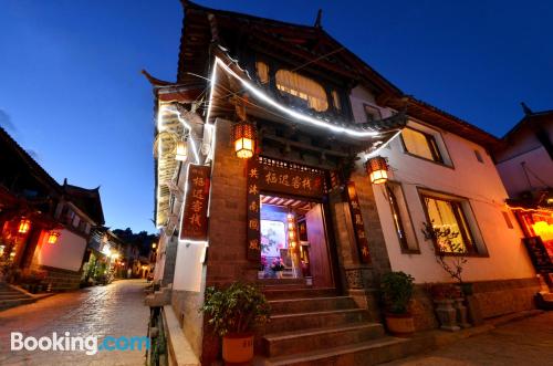 Appartement avec terrasse. À Lijiang