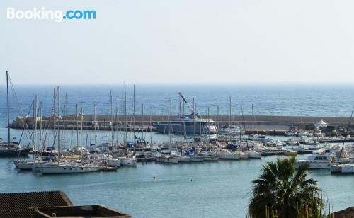 Extenso apartamento em Sciacca. Numa posição central