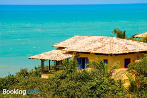 Apartamento pequeño con vistas y internet