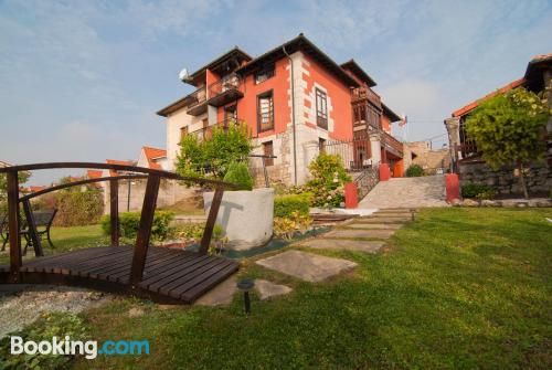 Appartement avec terrasse près de toutes les attractions de Suances