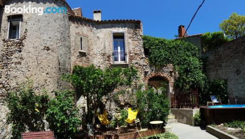 Appartement de 45m2. Terrasse et Wifi!