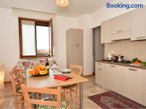 Apartamento adequado para cães à Villafranca di verona. Terraço!