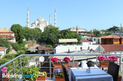 Ferienwohnung mit Balkon. In Istanbul