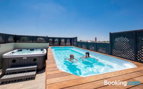 Appartamento con terrazza e Wifi, a Marrakech