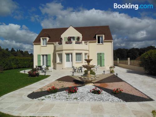 Appartement avec Internet et terrasse dans le centre de Barbizon